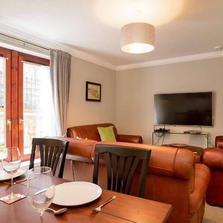 אדינבורו Joivy Gorgeous Flat Near The Scotland Gallery מראה חיצוני תמונה