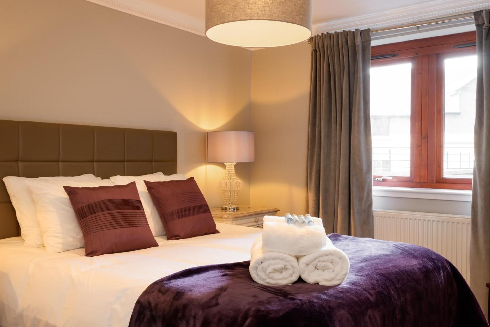 אדינבורו Joivy Gorgeous Flat Near The Scotland Gallery מראה חיצוני תמונה