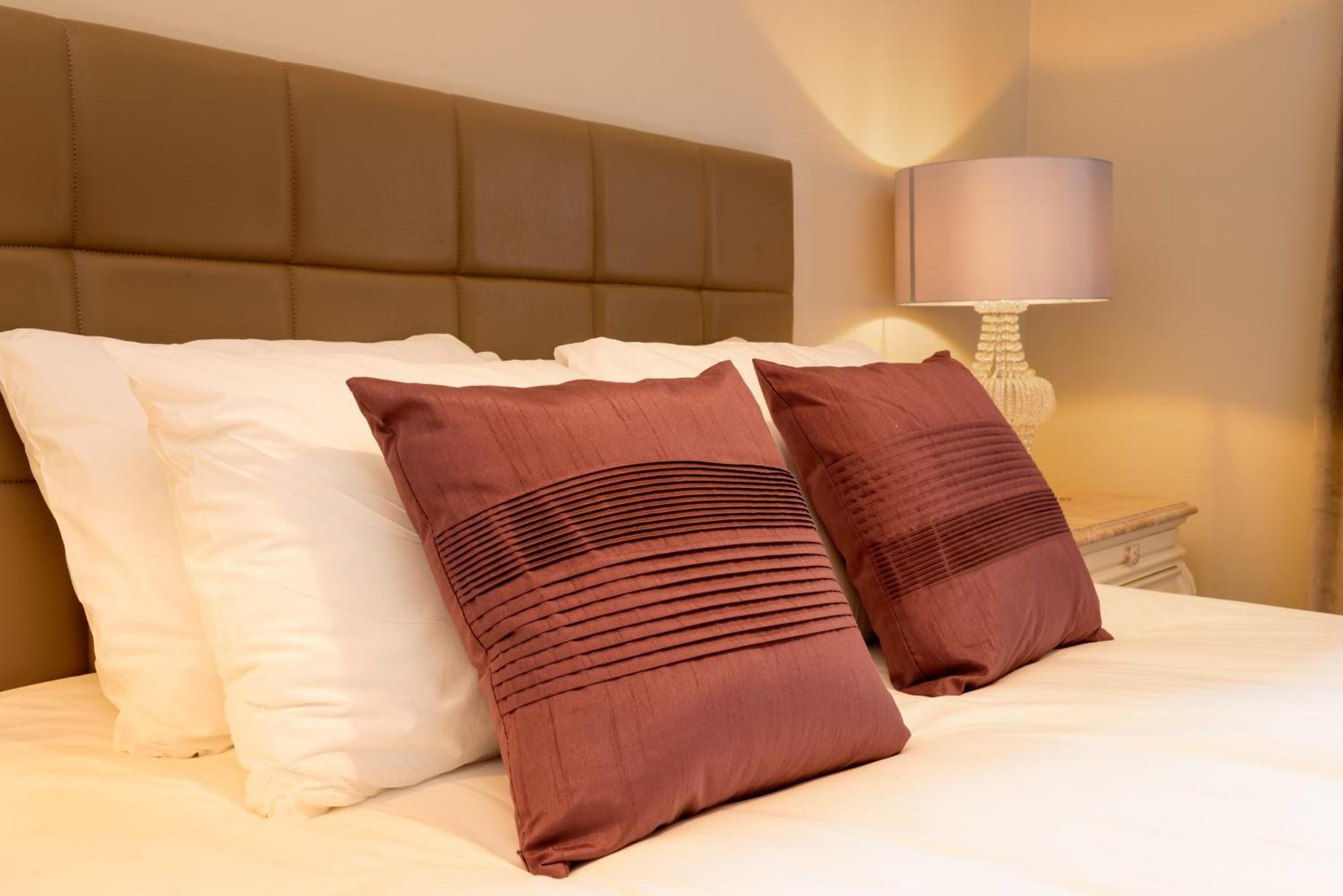 אדינבורו Joivy Gorgeous Flat Near The Scotland Gallery מראה חיצוני תמונה